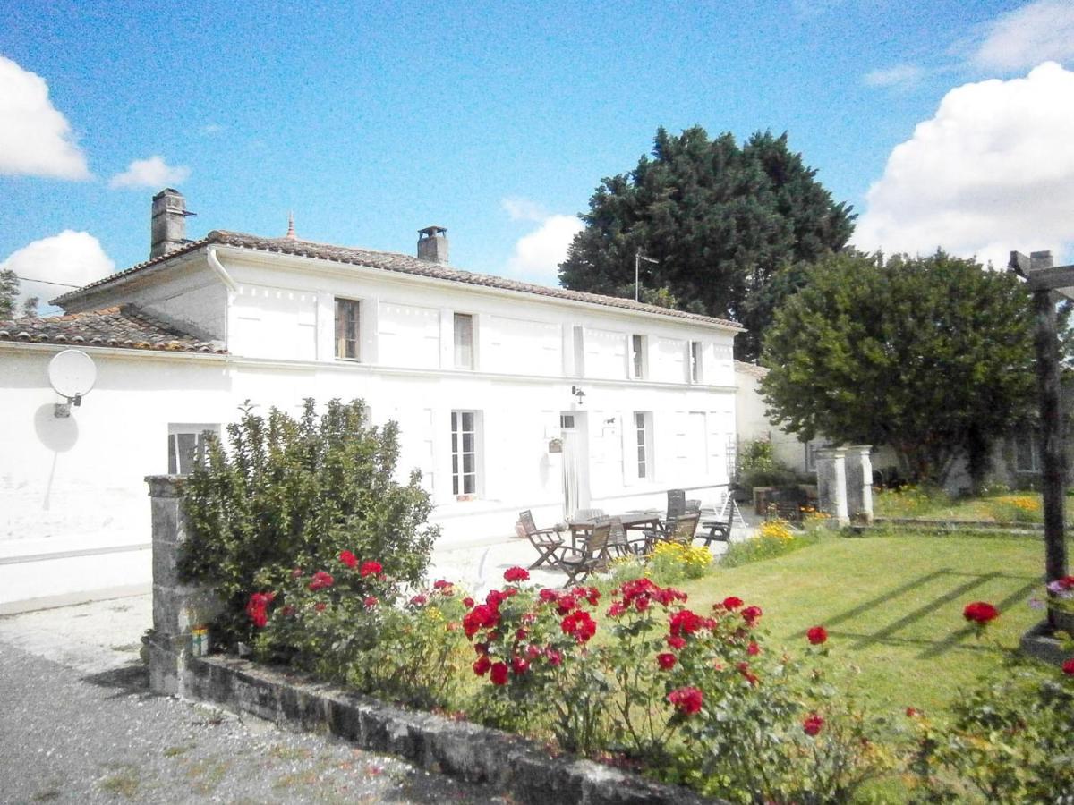 Bed and Breakfast Le Charhido à Saint-Fort-sur-Gironde Extérieur photo